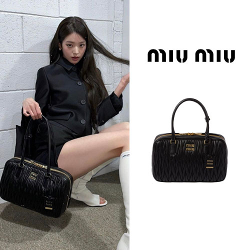 마테라쎄 나파 가죽 핸들백 아이즈원 장원영